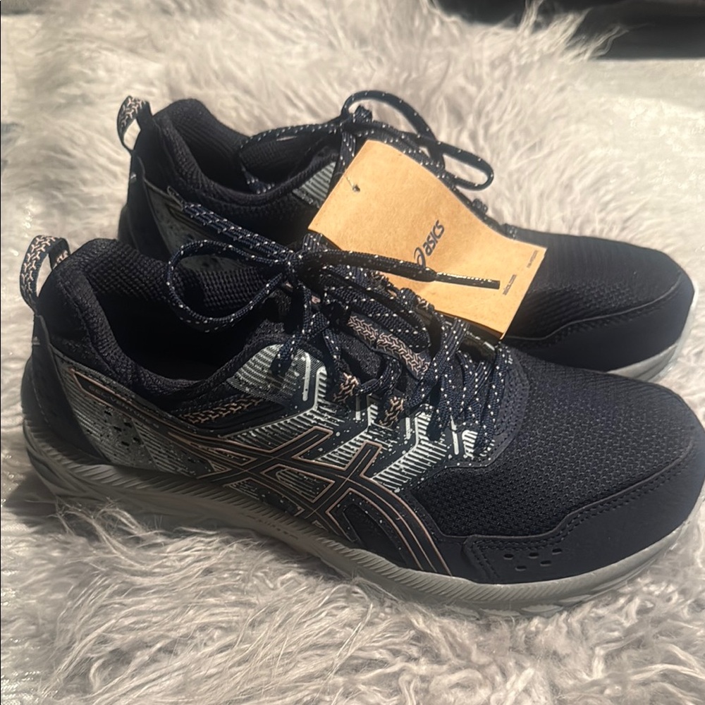 ASICS Women's Black and Gray Sneakers Women’s 8 NWT